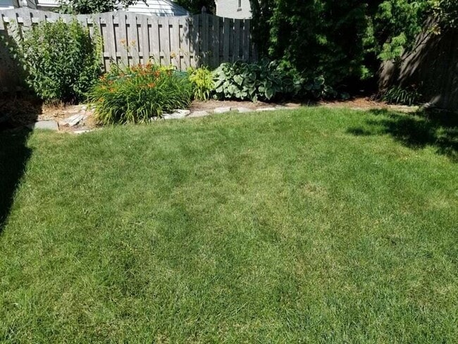 Photo - 6015 N Shoreland Ave