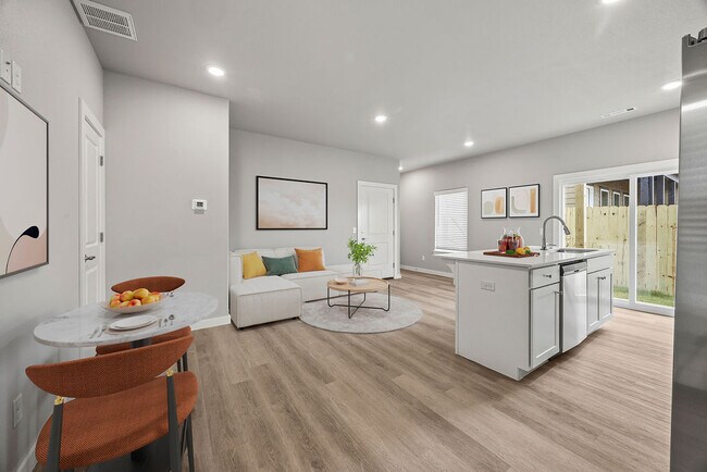 Photo - 2602 SW Convent St