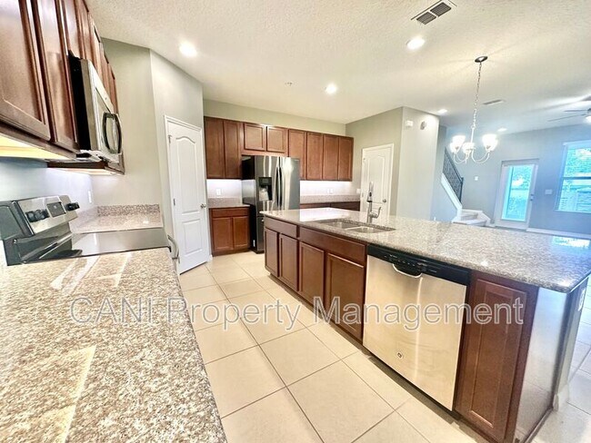 Photo - 310 Merry Brook Cir