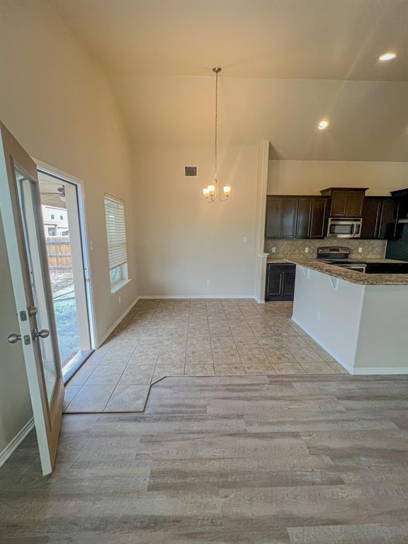 Photo - 248 Geode Ln