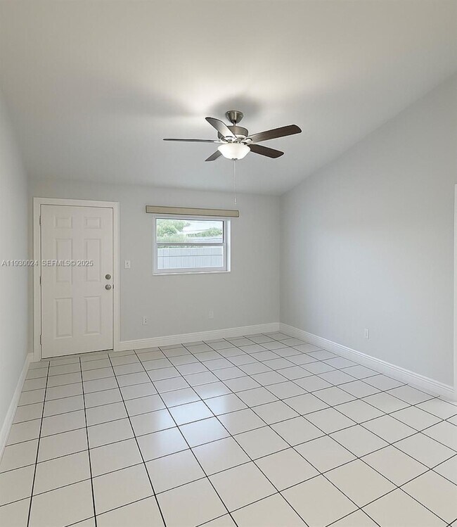 Photo - 10385 SW 209th Ln