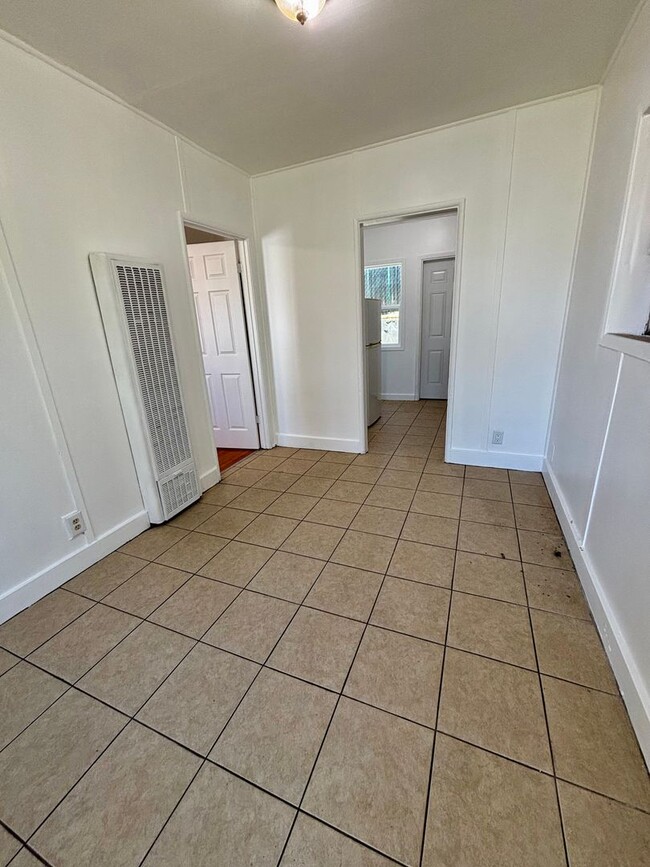 Photo - 7529 Foothill Blvd Unidad 10156 1/4 Helendale Ave