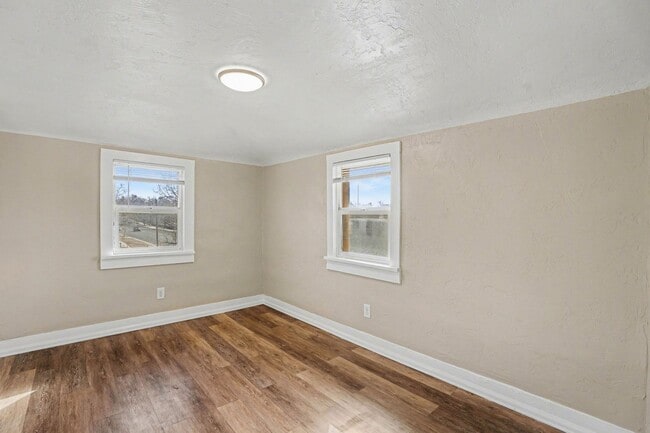 Photo - 403 N Wahsatch Ave Unidad 3