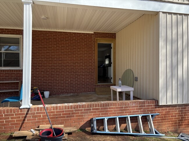 Photo - 1012 Powell Dr