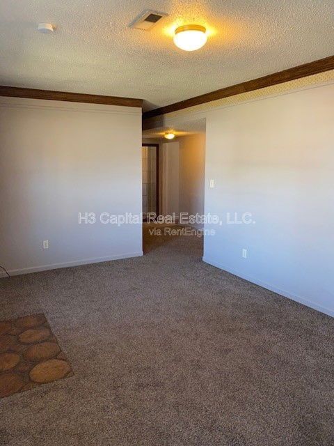 Photo - 2 Georgetown Dr