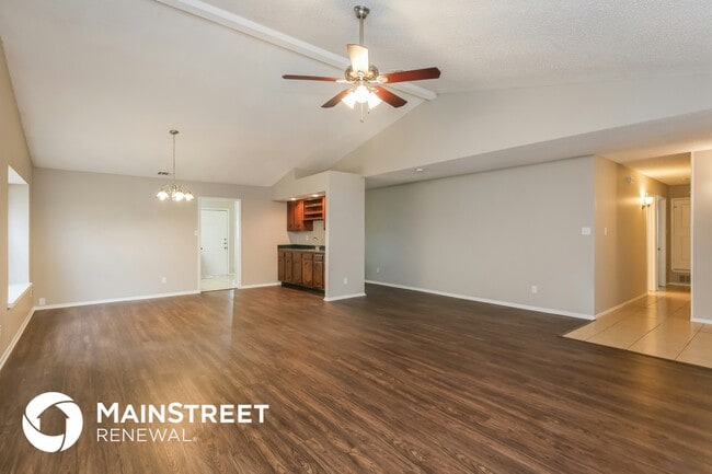 Photo - 1028 Eagle Dr