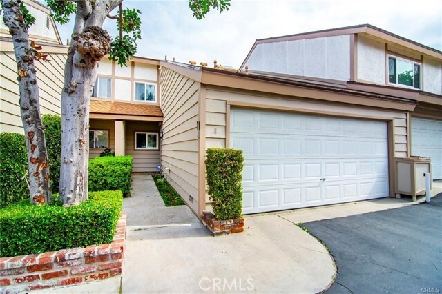 Photo - 18319 Collins St Townhome