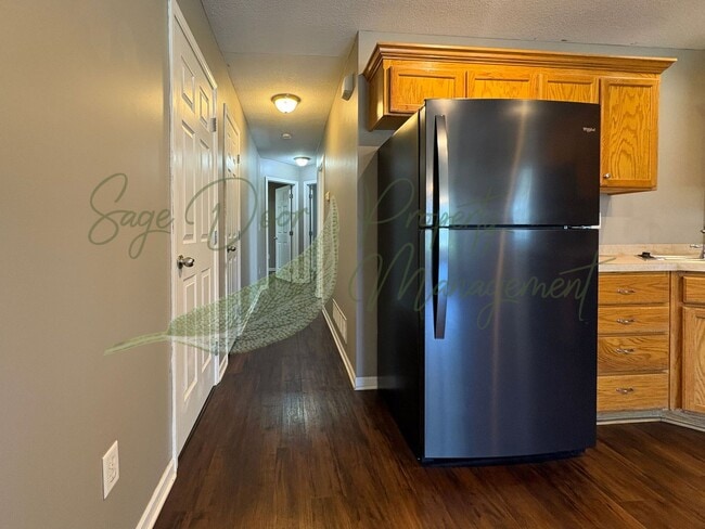 Photo - HOME IN GRAIN VALLEY