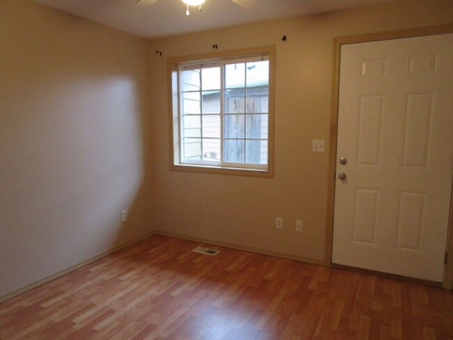 Photo - 1925 Wildflower Way