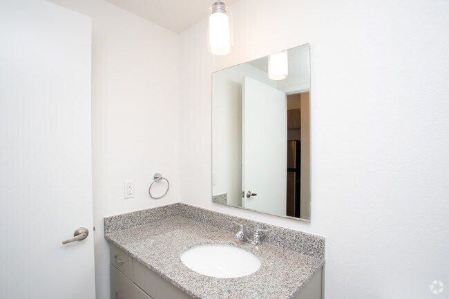 Estudio - Mariposa Flats