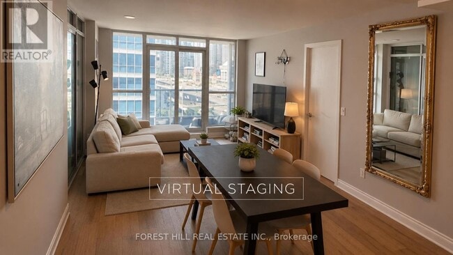 Photo - 208 Queens Quay W Unit 912