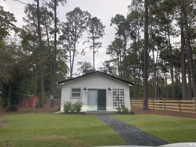 Building Photo - 300 Thorne Rd Rental