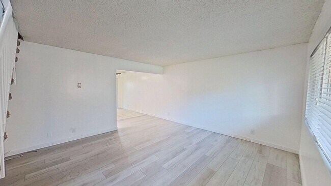 Photo - 12072 Bailey St Unidad D
