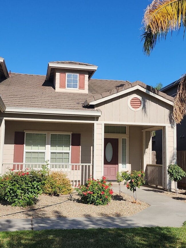 Photo - 4 bedroom 2 bathroom home Near Christofferson Pkwy Close to Walnut Elementary, Turlock Jr High Sc...