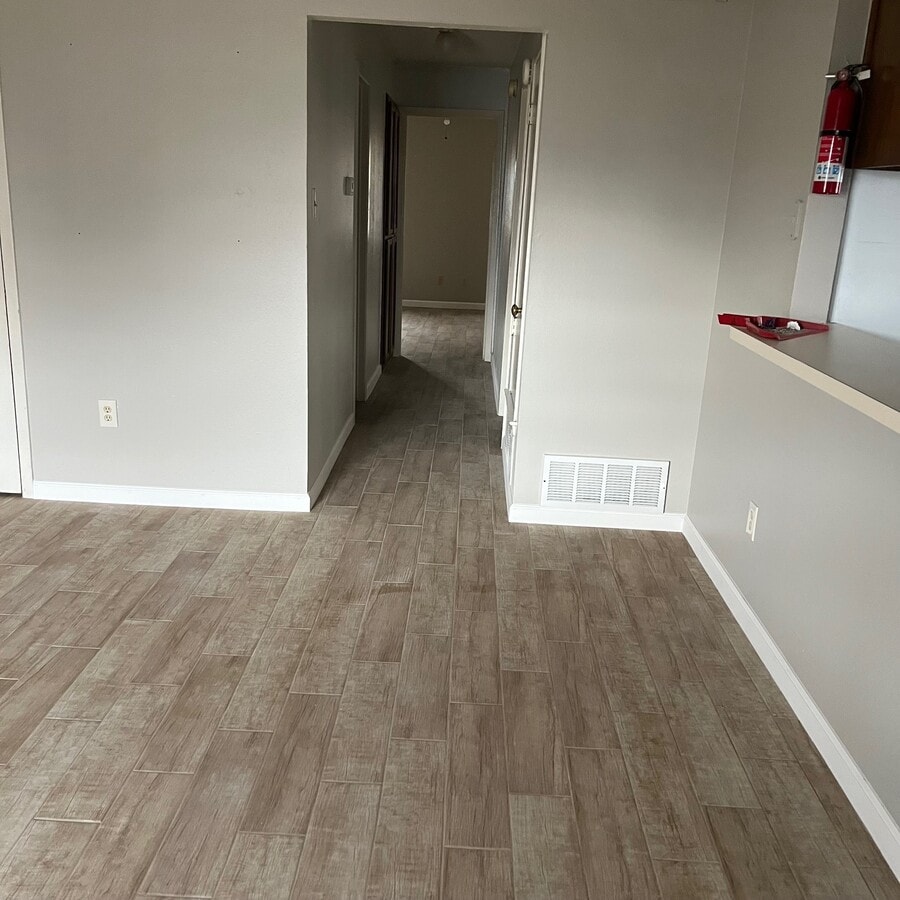 Photo - 604 Race St Unidad D