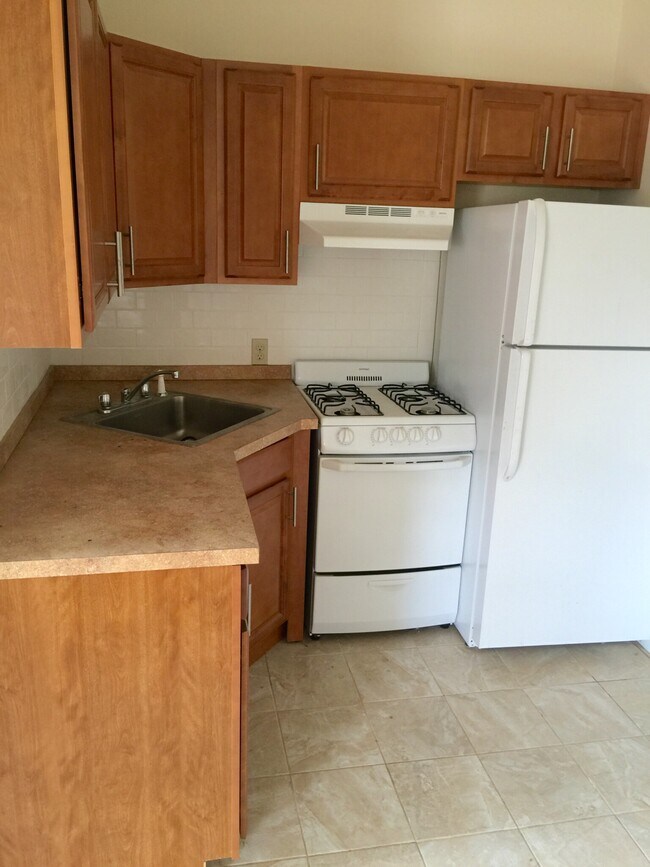 Photo - 23 Brighton Ave Unit 5