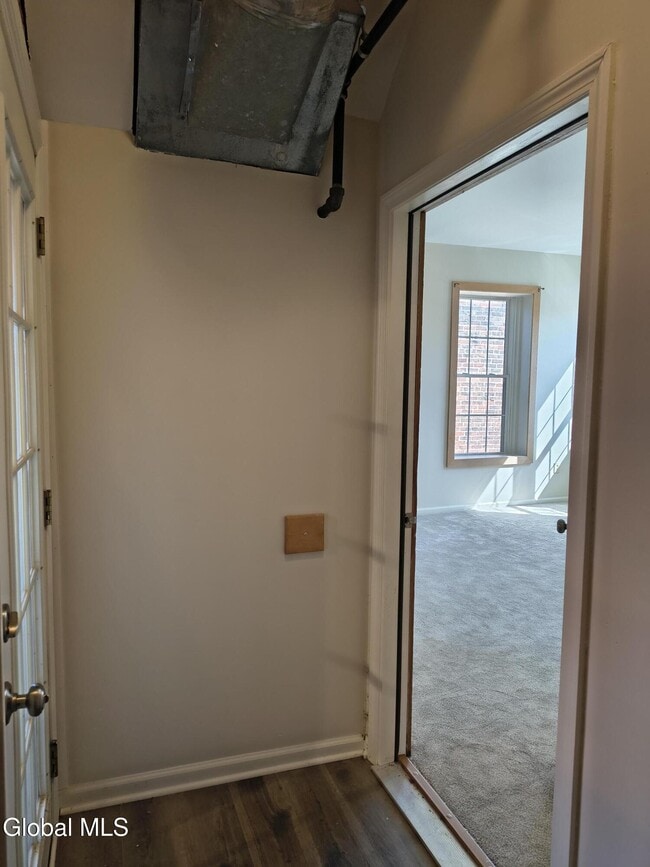 Photo - 53-55-55 Congress St Unidad 55A