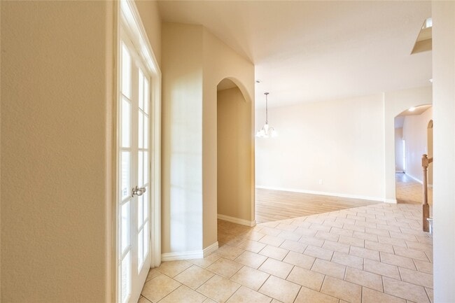 Photo - 7220 Petersburg Dr