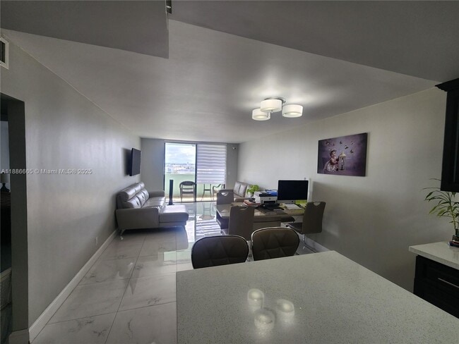 Photo - 1825 W 44th Pl Unit 1208