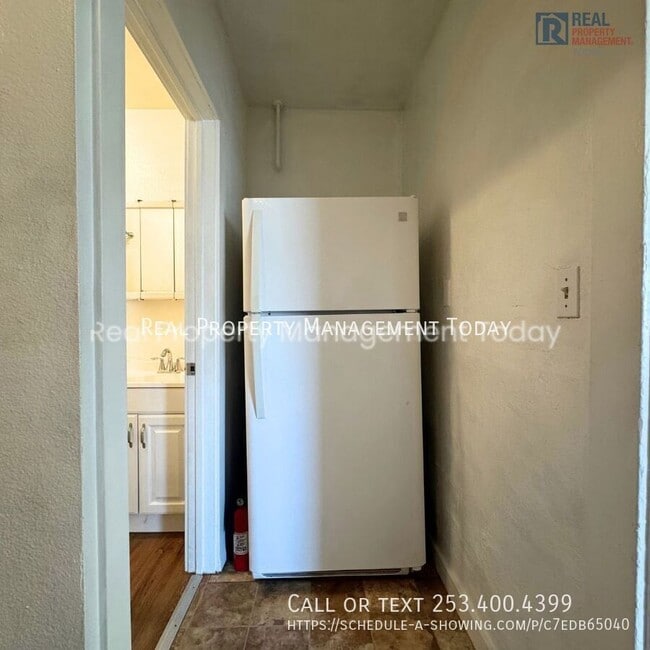 Photo - 1002 S 14th St Unit 2