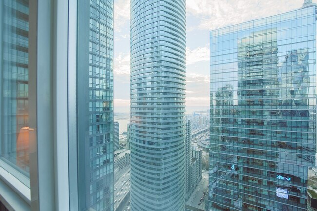 Photo - 55 Bremner Blvd Unit ID1030095P