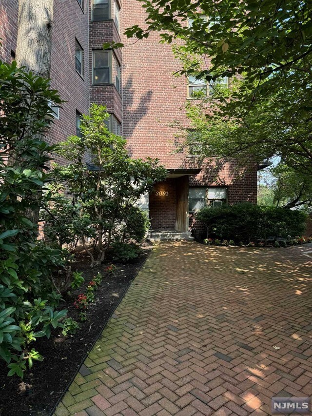 Photo - 3091 Edwin Ave Apartment Unit 3D