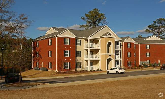 Briar Grove Apartment Homes - Briar Grove Apartment Homes