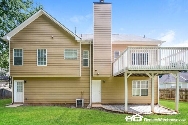 Photo - In Law Suite in lower Level - Lawrenceville