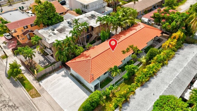 Building Photo - 1330 NW 5th St