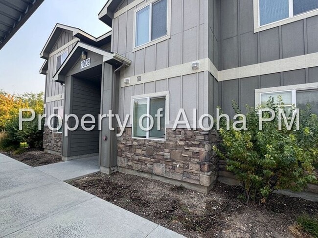Photo - 10639 W Wasdale Dr