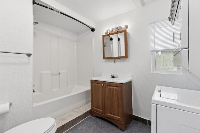 Photo - Barnum House