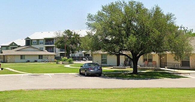 Photo - 1623 Northwest Blvd Unit #1623