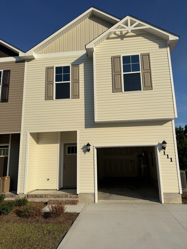 Building Photo - 111 Crab Claw Spit Ln