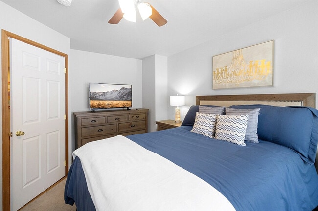 Photo - 12 Hannah Ln Unit SI ID1308978P