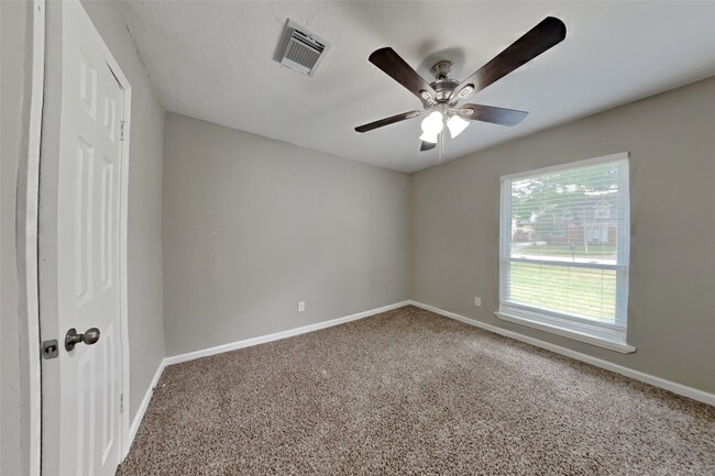 Photo - 10210 Rippling Fields Dr