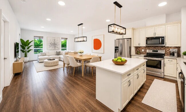 Photo - 1070 River Rd
