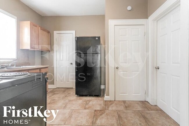 Photo - 2160 S Emerson Ave