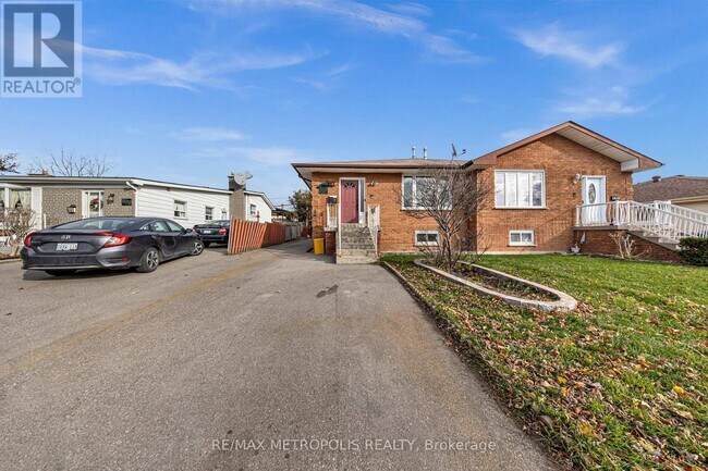 Photo - 897 Liverpool Rd