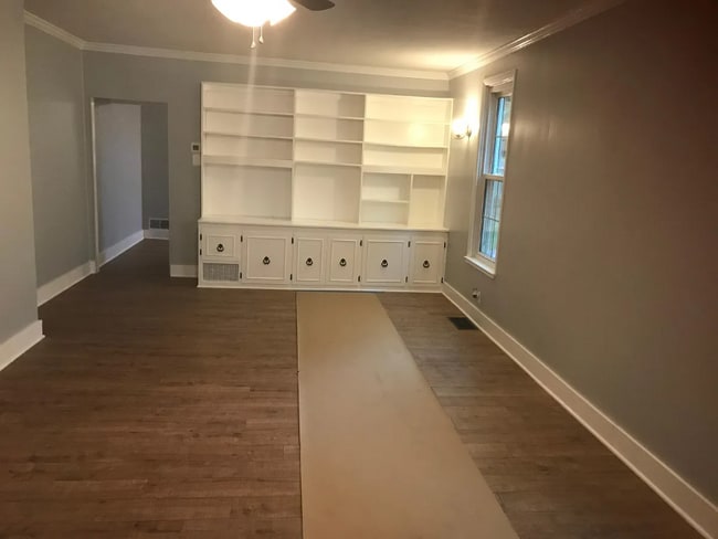 Photo - 28 McCosh St