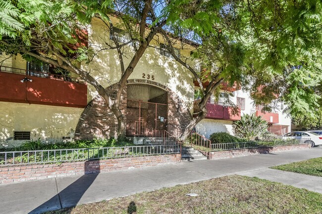 Photo - 235 S Rampart Blvd