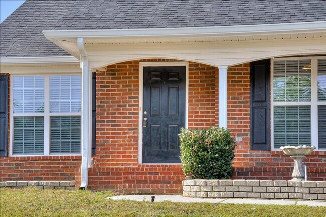 Photo - 3018 Ashland Way