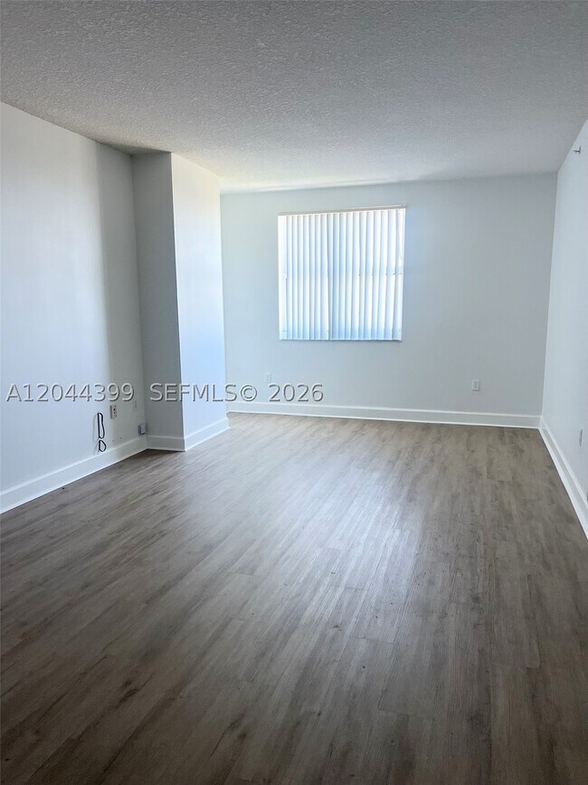 Photo - 50 Menores Ave Unit 720