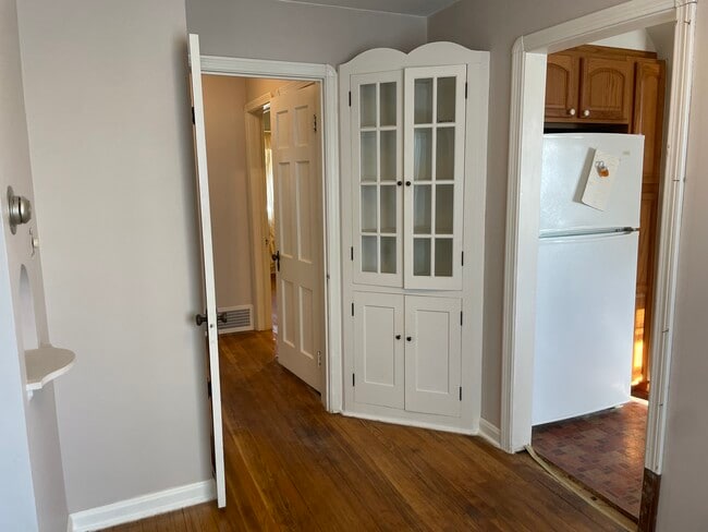 Photo - 4361 W 58th St