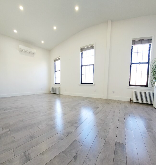 Photo - 16-59 Hancock St Apartamento Unidad 1