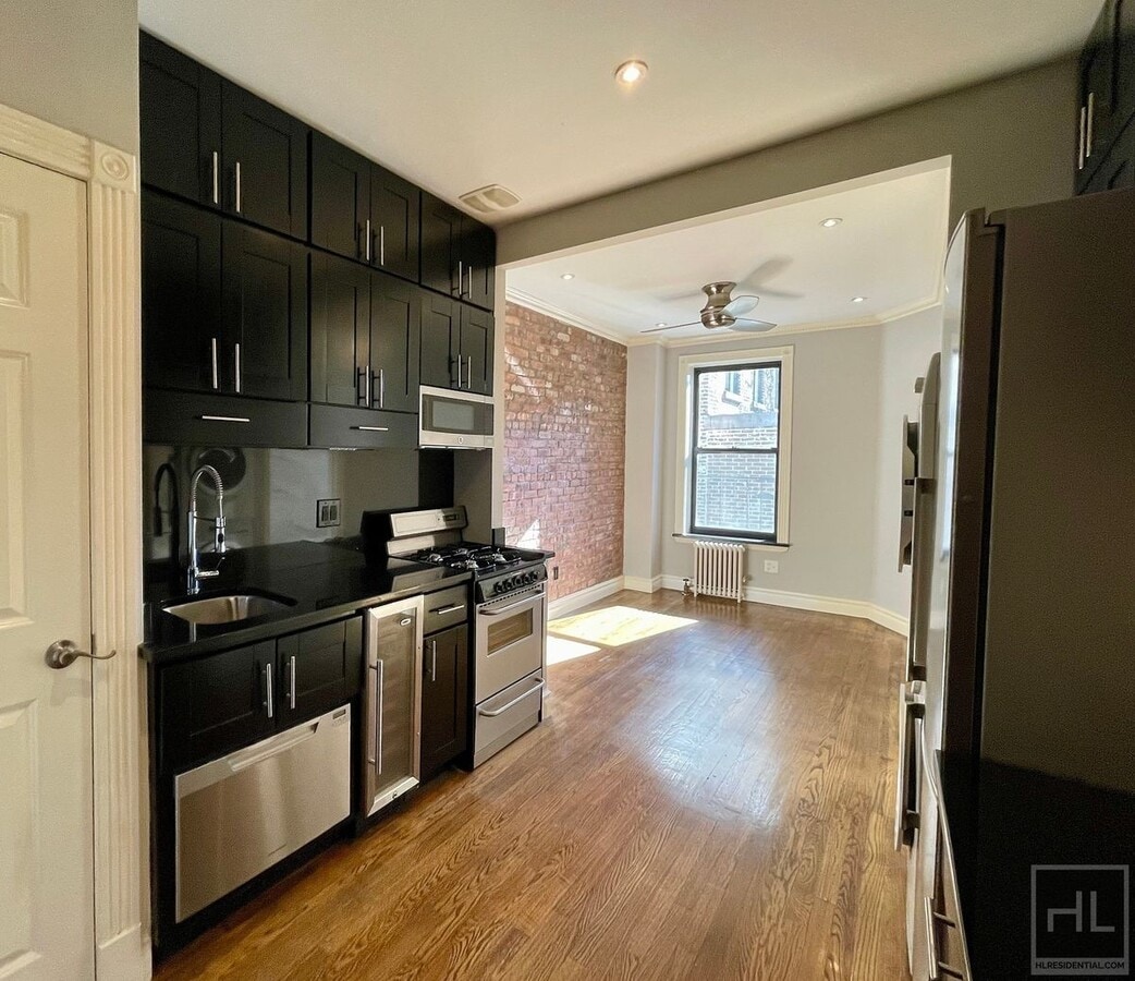 Renovated East Village 2-Bedroom with Pre-... - Renovated East Village 2-Bedroom with Pre-... Apartamento Unidad 3