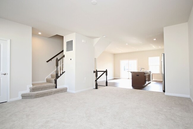 Photo - N. Albemarle Townhome Near NGIC/DIA/NGA