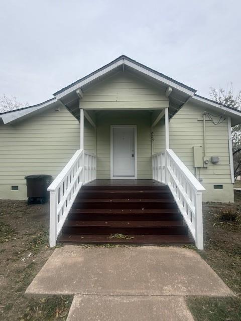 823 Monterrey St