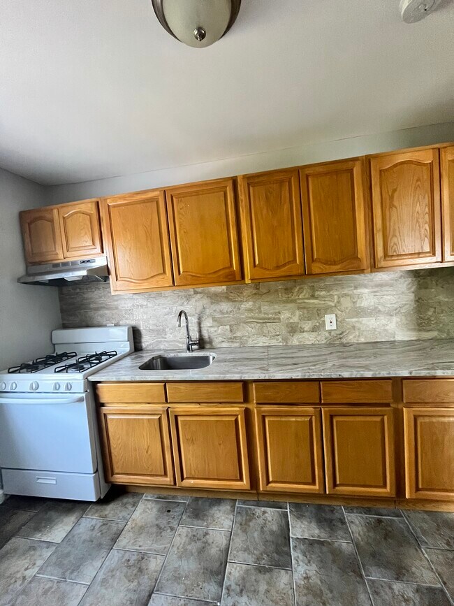 Photo - 164 N 12th St Unidad 3