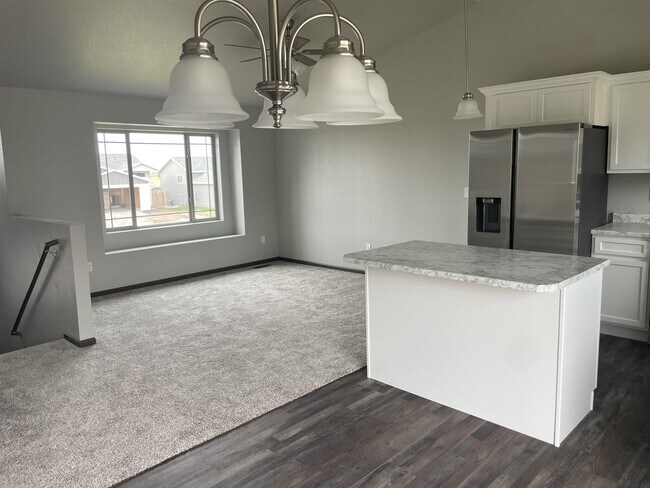 Photo - 408 Yelner Dr Casa