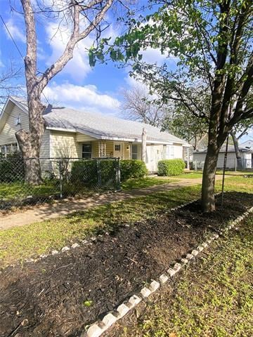 Photo - 308 N Shawnee St